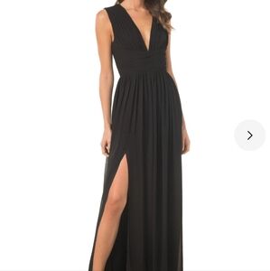Dress the Population black deep V dress gown size S NWT